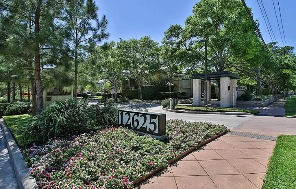 12625 Memorial Drive 131 Houston TX 77024
