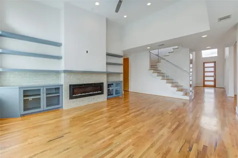 5119 Georgi Lane Houston TX 77092