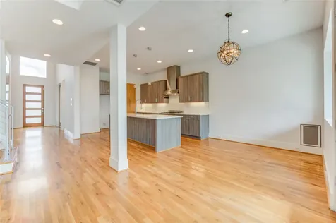 5119 Georgi Lane Houston TX 77092