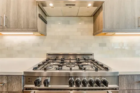 5119 Georgi Lane Houston TX 77092