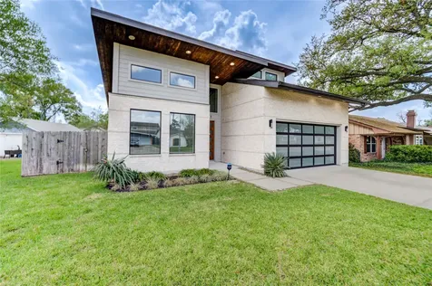 5119 Georgi Lane Houston TX 77092