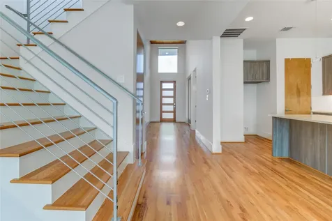5119 Georgi Lane Houston TX 77092