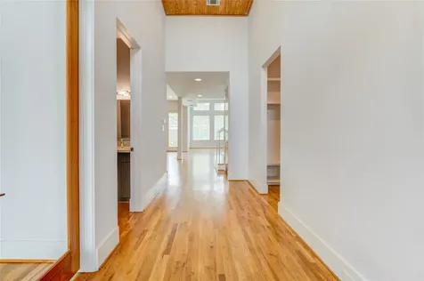 5119 Georgi Lane Houston TX 77092