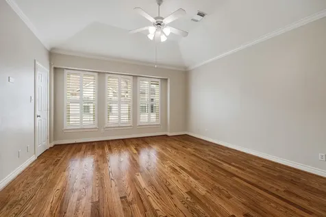 1906 Greenwich Terrace Drive Houston TX 77019
