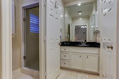 1906 Greenwich Terrace Drive Houston TX 77019