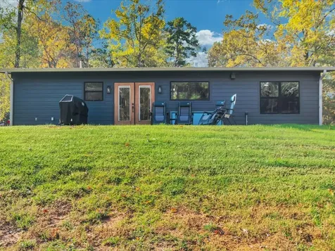 1185 County Road 4921 Etoile TX 75944