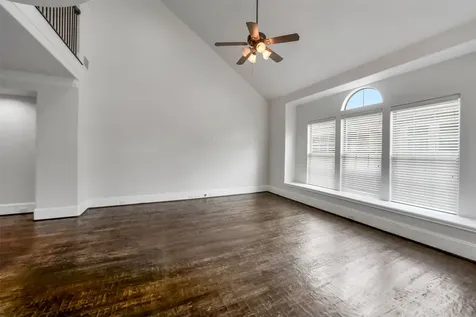 1335 Studer Street Houston TX 77007
