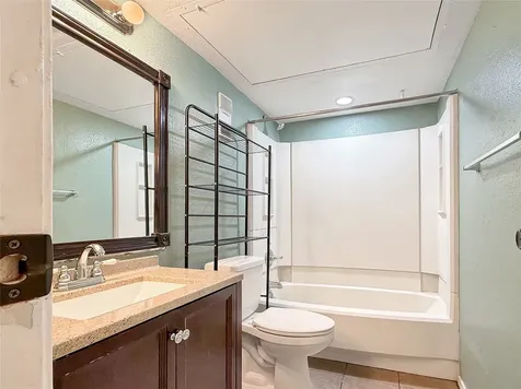 12905 Woodforest Boulevard 601 Houston TX 77015