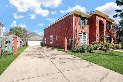 12236 S Shadow Cove Drive Houston TX 77082