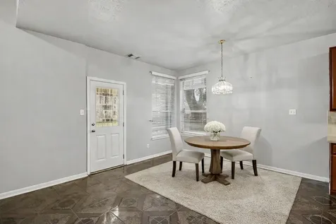 15302 Plantation Glen Park Houston TX 77049