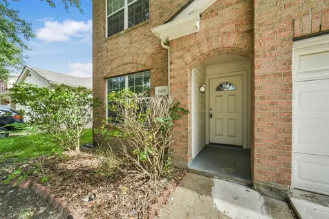 14906 Sugar Cup Court Sugar Land TX 77498