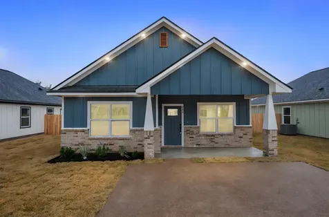 205 Lock Lane Bryan TX 77803