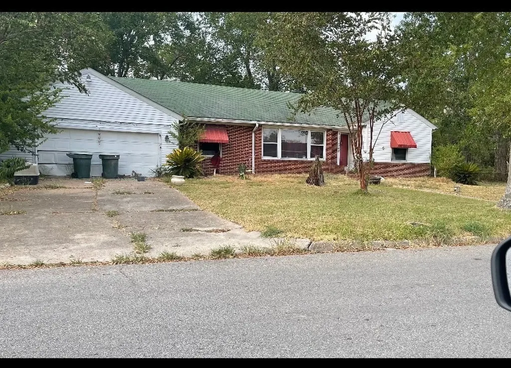 1368 Harriot Street Beaumont TX 77705