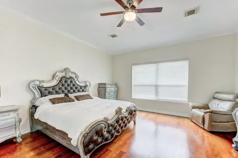 2104 Windy Shores Drive Pearland TX 77584