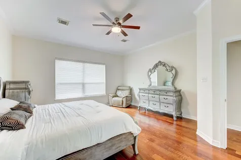 2104 Windy Shores Drive Pearland TX 77584