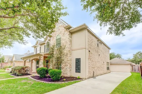 2104 Windy Shores Drive Pearland TX 77584