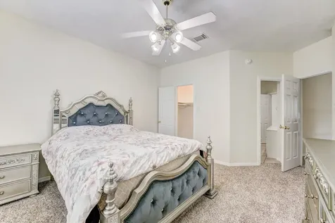 2104 Windy Shores Drive Pearland TX 77584
