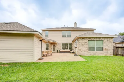 2104 Windy Shores Drive Pearland TX 77584