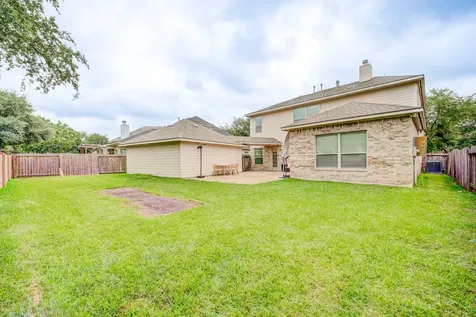 2104 Windy Shores Drive Pearland TX 77584