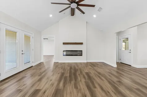 171 Pearl Court Onalaska TX 77360