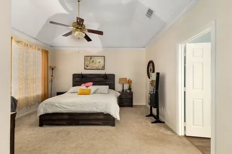 1907 Emerald Court Houston TX 77094