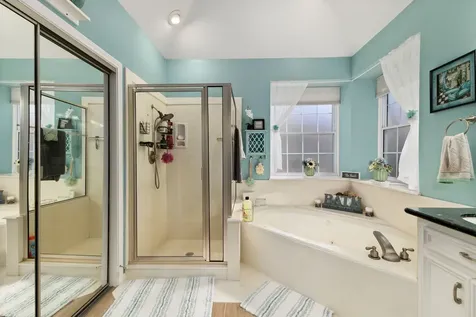 1907 Emerald Court Houston TX 77094