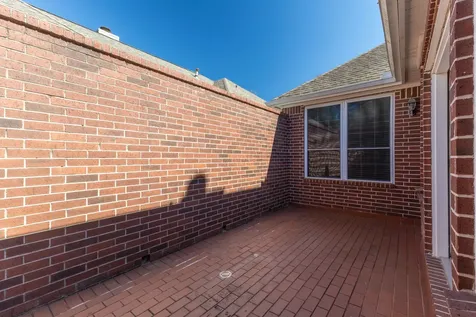 1907 Emerald Court Houston TX 77094