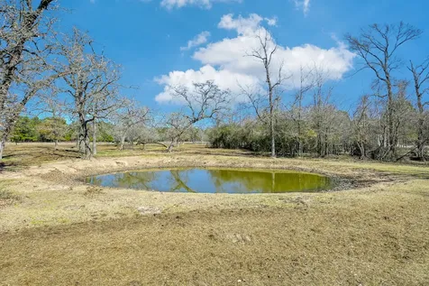 26050 Forest Hills Lane Waller TX 77484