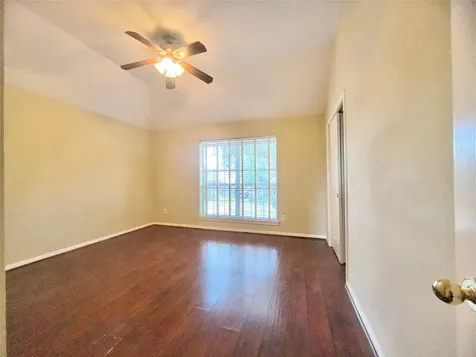1916 Lake Winds Drive Missouri City TX 77459