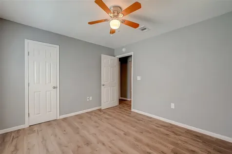 6823 Goforth Street Houston TX 77021