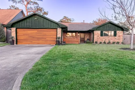 1230 Wisterwood Drive Houston TX 77043