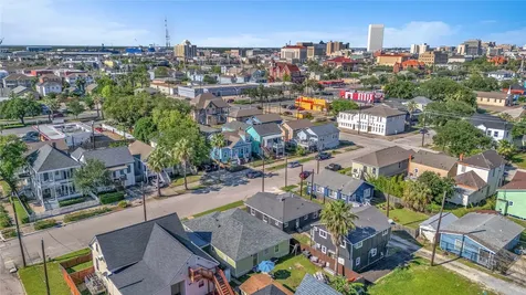 2919 Avenue K 1 Galveston TX 77550