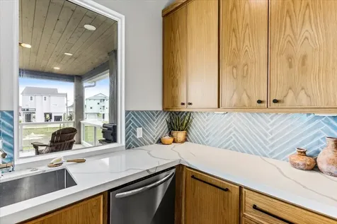 1990 Royalville Court Crystal Beach TX 77650