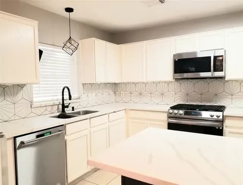 14943 Sugar Peak Drive Sugar Land TX 77498