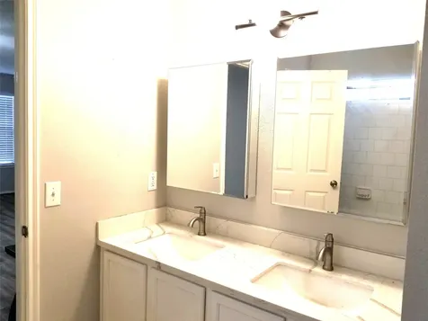 14943 Sugar Peak Drive Sugar Land TX 77498