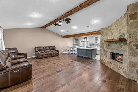 406 County Road 612 Dayton TX 77535
