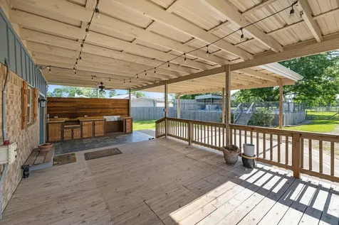 406 County Road 612 Dayton TX 77535