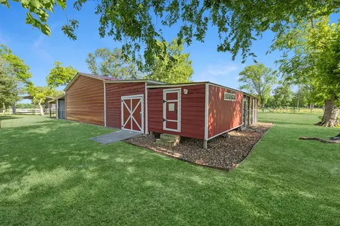 406 County Road 612 Dayton TX 77535
