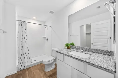 12924 Ami And Tami Place Houston TX 77048