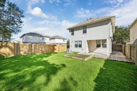 18627 Walden Glen Circle Humble TX 77346