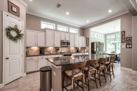 502 Pearl View Lane Pinehurst TX 77362