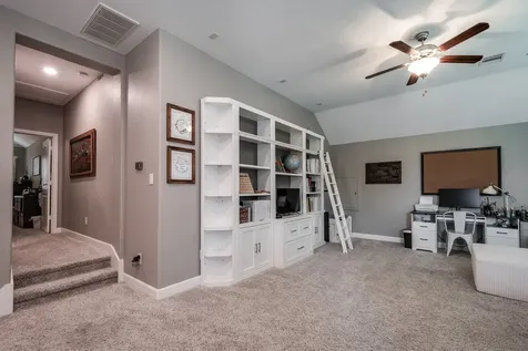502 Pearl View Lane Pinehurst TX 77362