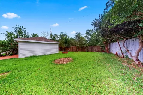 9023 Dunlap Street Houston TX 77074