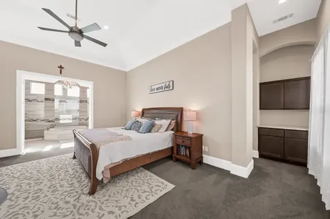 1833 Anna Way Friendswood TX 77546
