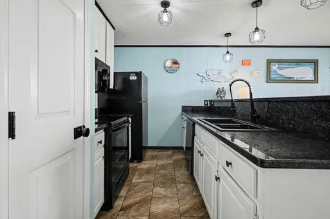 9520 Seawall Boulevard 214 Galveston TX 77554