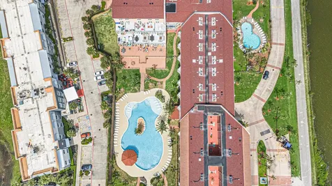 9520 Seawall Boulevard 214 Galveston TX 77554