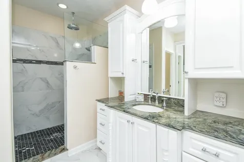 313 Harborside Circle Kemah TX 77565