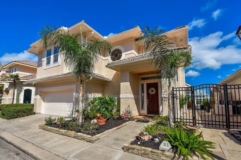 313 Harborside Circle Kemah TX 77565