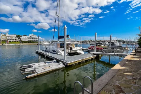 313 Harborside Circle Kemah TX 77565