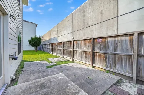 3718 Main Aspen Drive Houston TX 77025